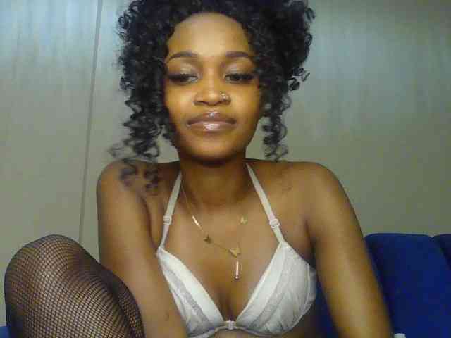 Sierraxoxox webcam