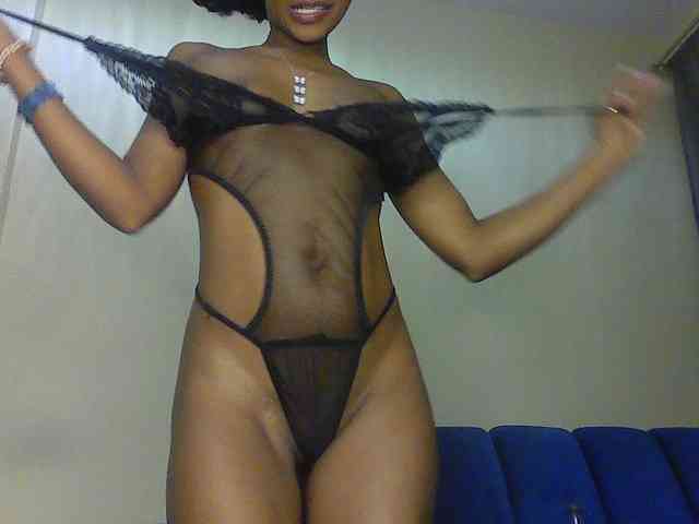 Sierraxoxox webcam