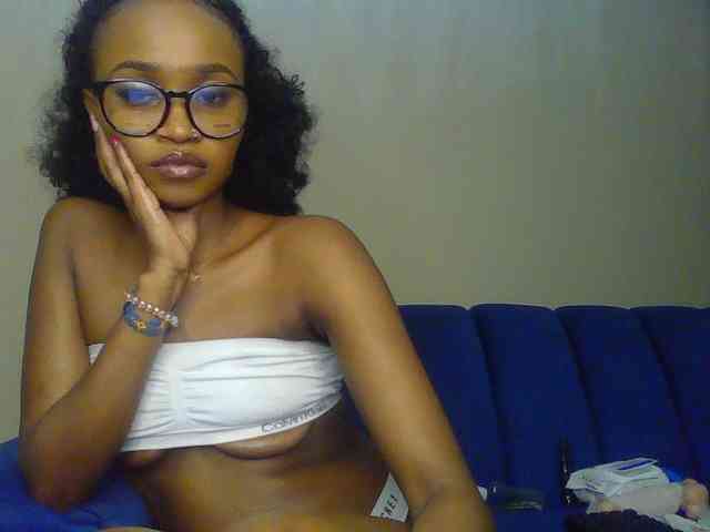Sierraxoxox webcam