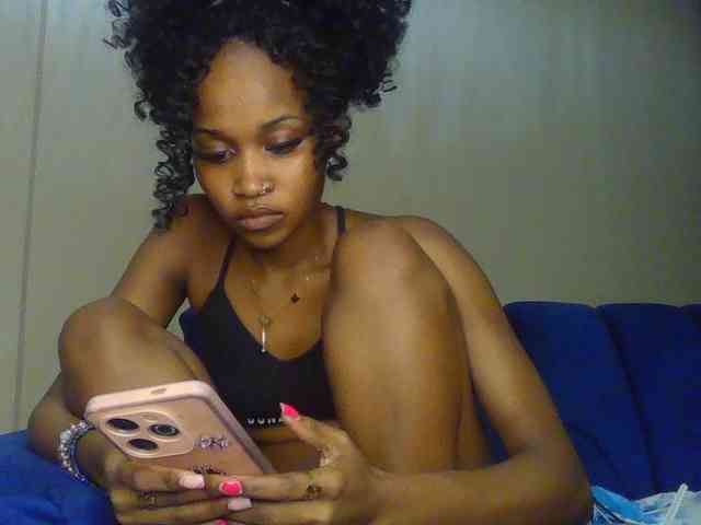 Sierraxoxox webcam