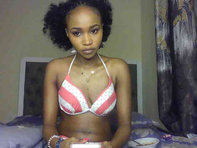 Sierraxoxox webcam