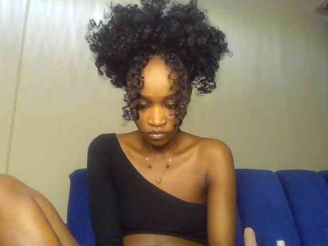 Sierraxoxox webcam