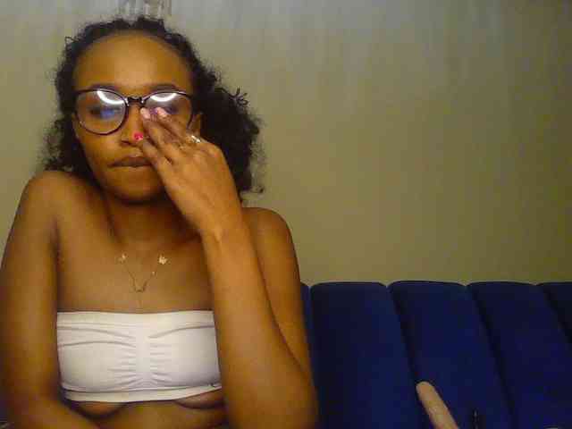 Sierraxoxox webcam