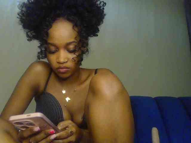 Sierraxoxox webcam