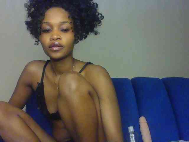 Sierraxoxox webcam