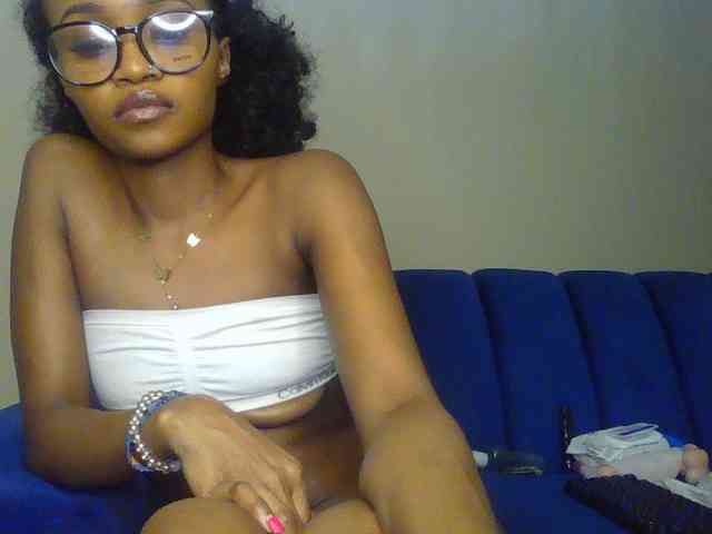 Sierraxoxox webcam