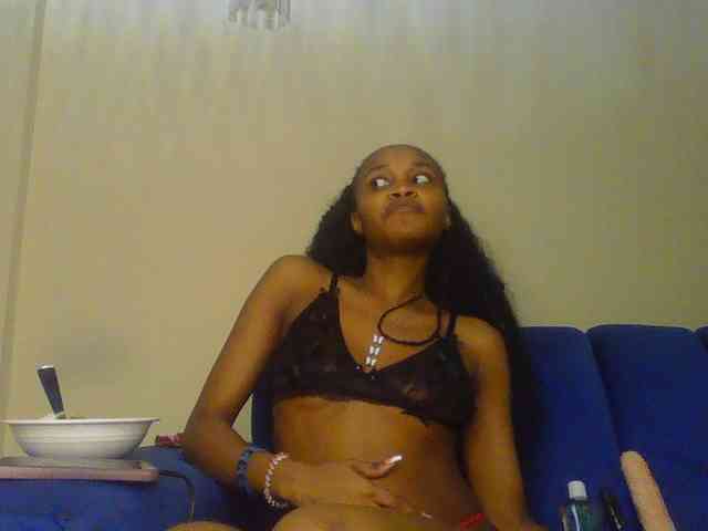 Sierraxoxox webcam