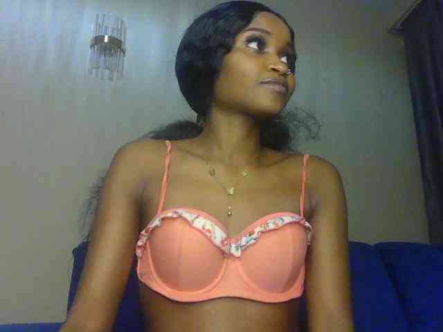 Sierraxoxox webcam