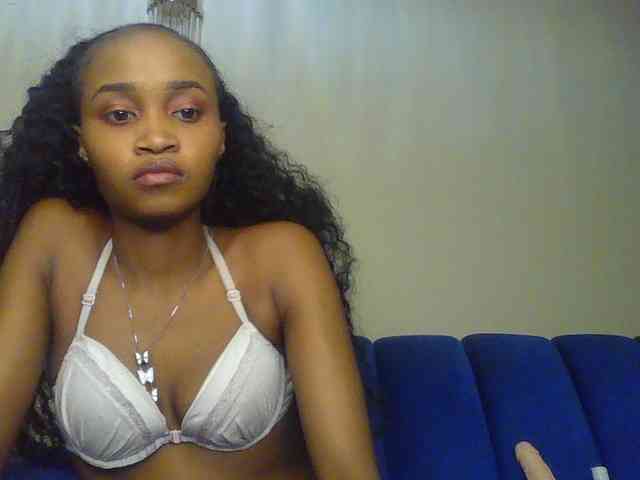 Sierraxoxox webcam