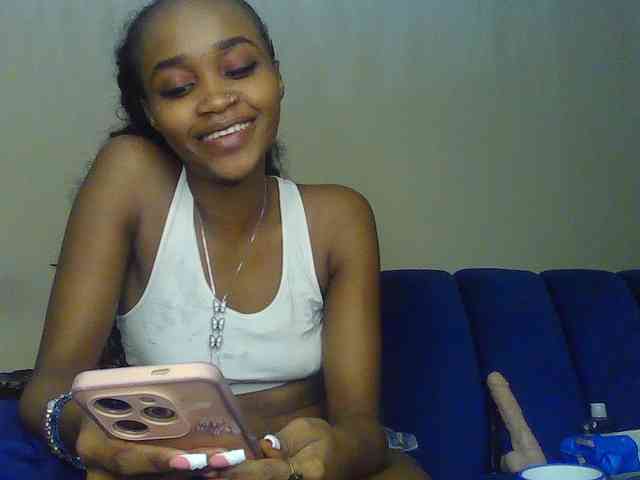 Sierraxoxox webcam