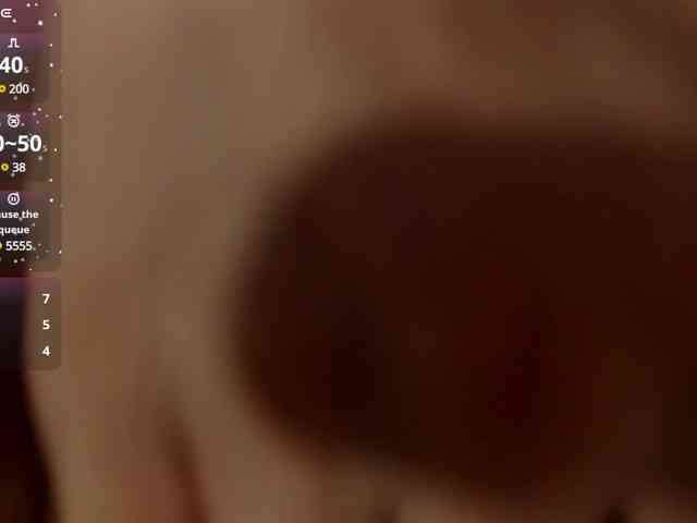 AilenDupont webcam