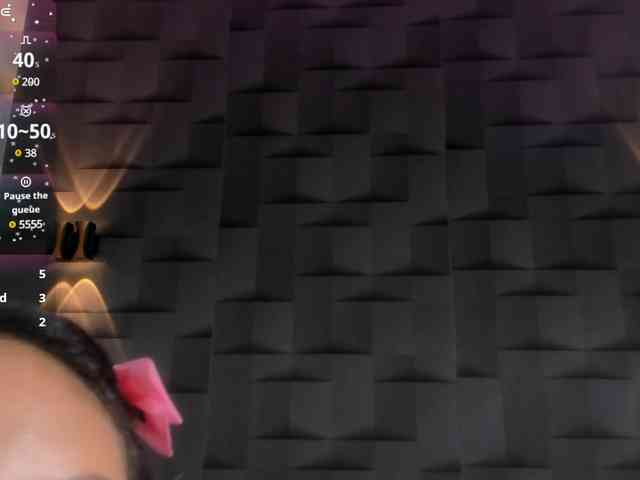 AilenDupont webcam