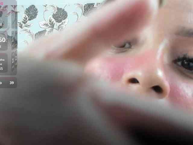 AilenDupont webcam