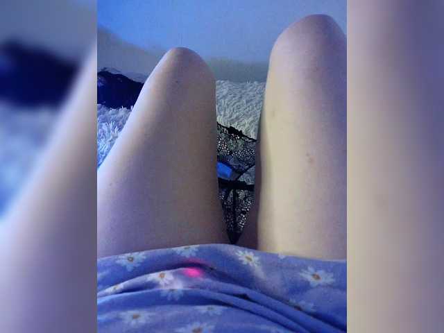 amazingtits-5D live cam