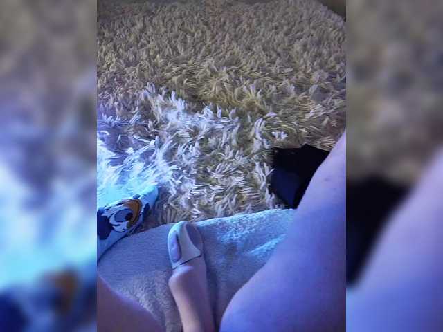 amazingtits-5D's BongaCams show and profile