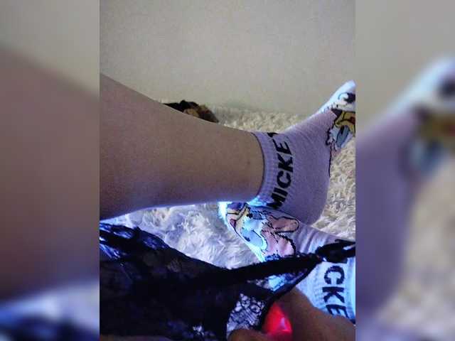 amazingtits-5D's BongaCams show and profile