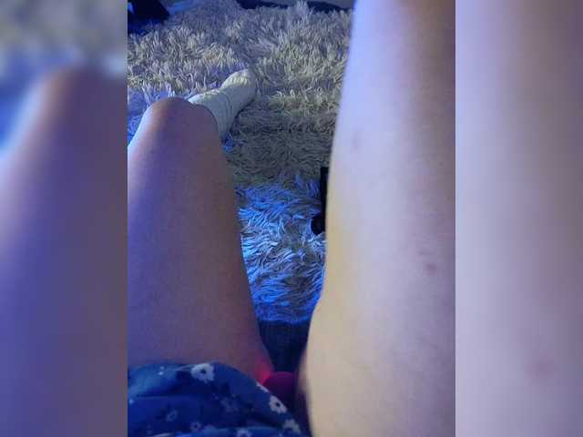 amazingtits-5D's BongaCams show and profile