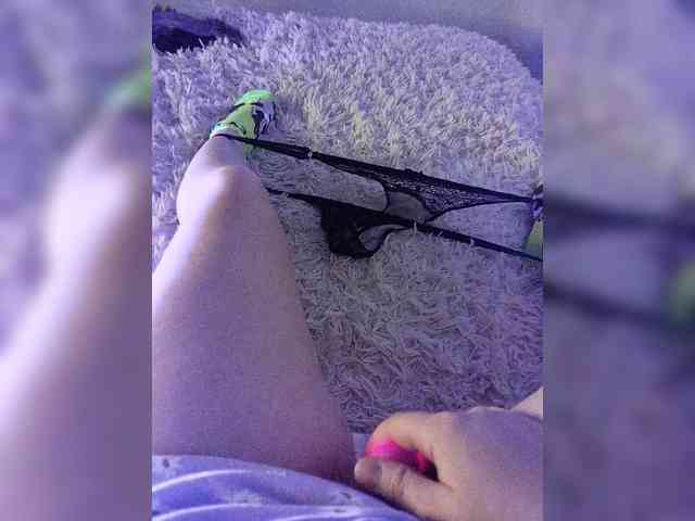 amazingtits-5D Live Webcam on BongaCams