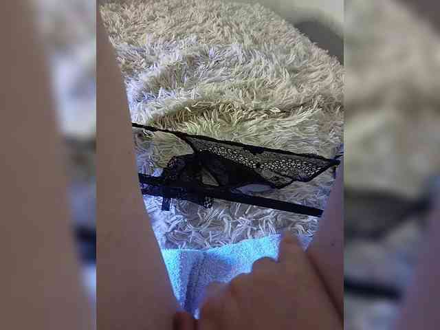 amazingtits-5D Live Webcam on BongaCams