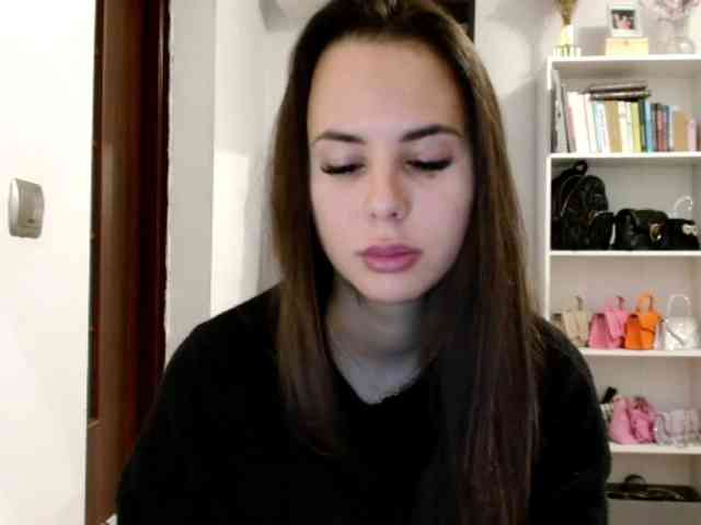 Mayaalovely webcam