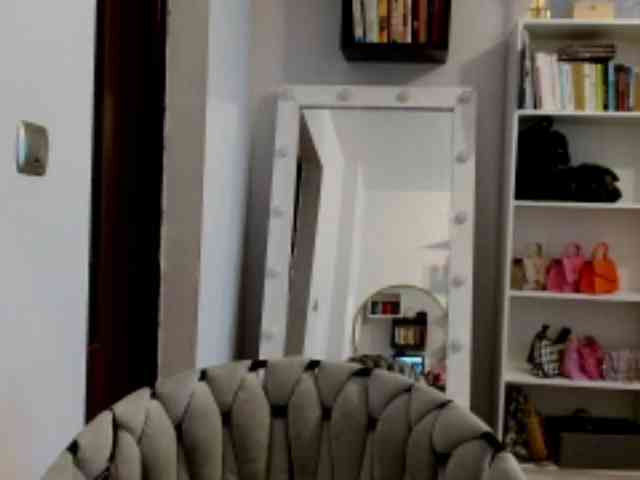 Mayaalovely webcam