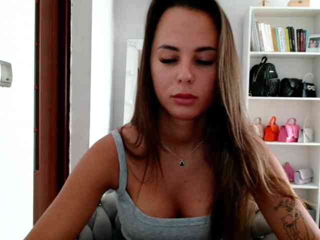 Mayaalovely webcam