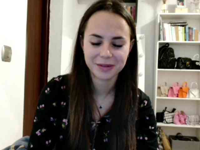 Mayaalovely webcam