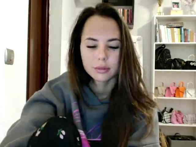 Mayaalovely webcam