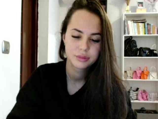 Mayaalovely webcam