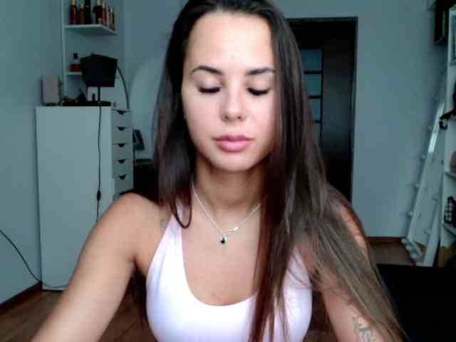 Mayaalovely webcam