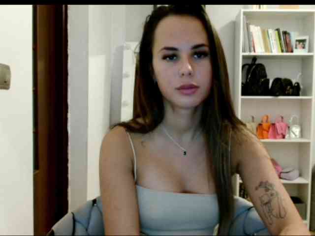 Модель: Mayaalovely
