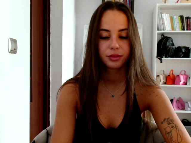Mayaalovely webcam