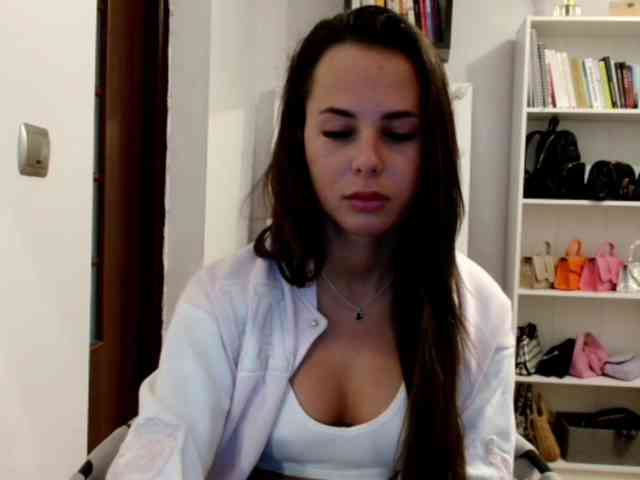 Mayaalovely webcam
