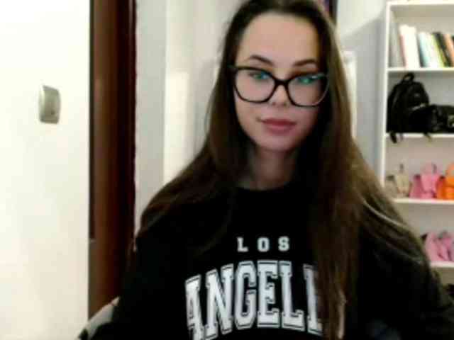 Mayaalovely webcam