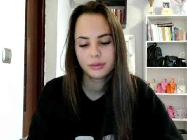 Mayaalovely webcam