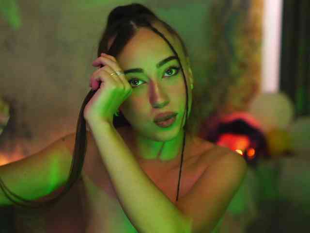 CarlaGavin webcam
