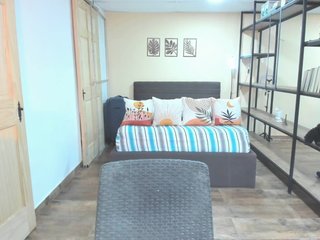 Carlin1511 Porn Show