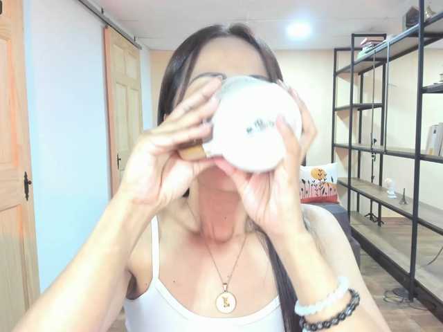 Carlin1511's BongaCams show and profile