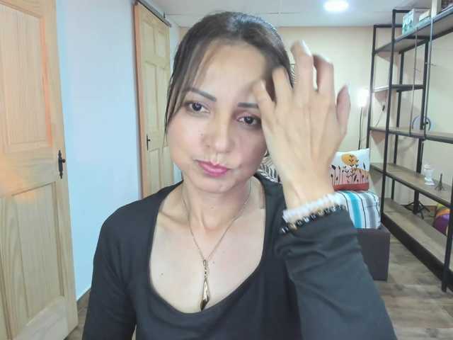 Carlin1511's BongaCams show and profile