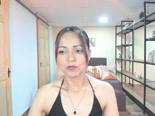 Carlin1511's BongaCams show and profile