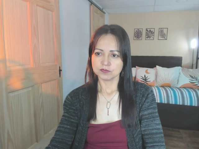 Carlin1511's BongaCams show and profile