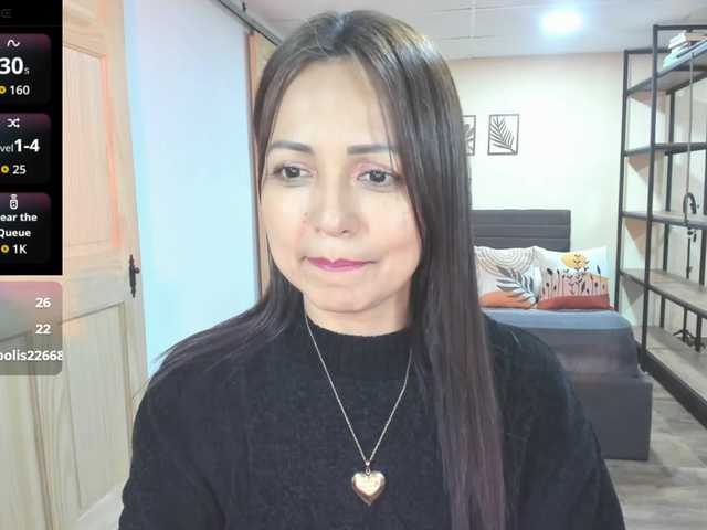 Carlin1511's BongaCams show and profile