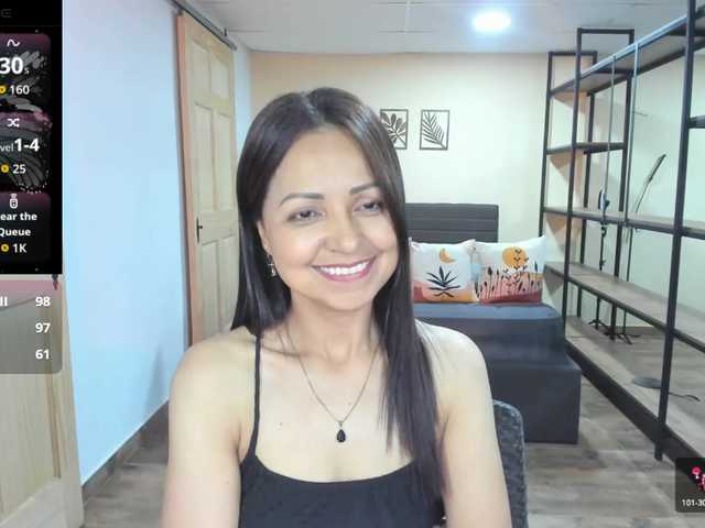 Carlin1511's BongaCams show and profile