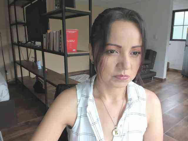 Carlin1511 webcam
