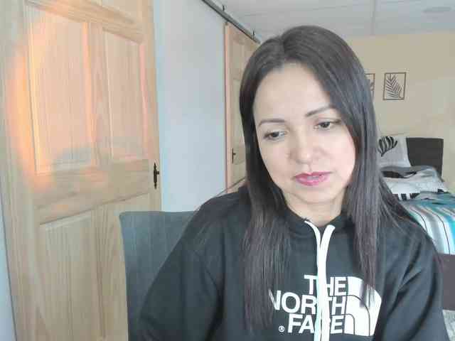 Carlin1511 webcam