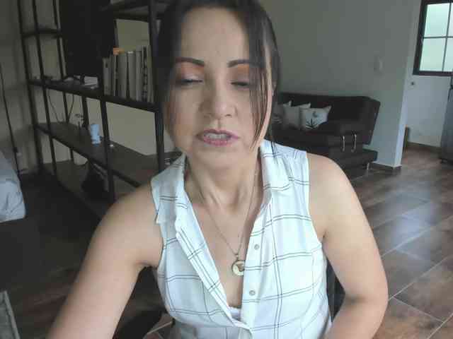Carlin1511 webcam