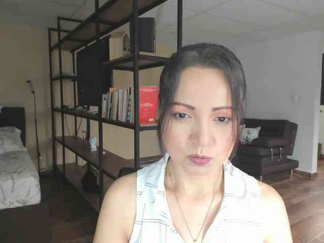 Carlin1511 webcam