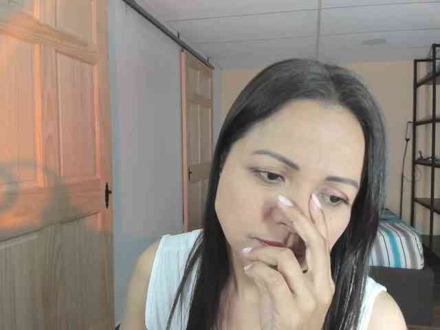 Carlin1511 webcam