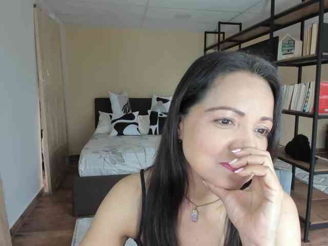 Carlin1511 webcam