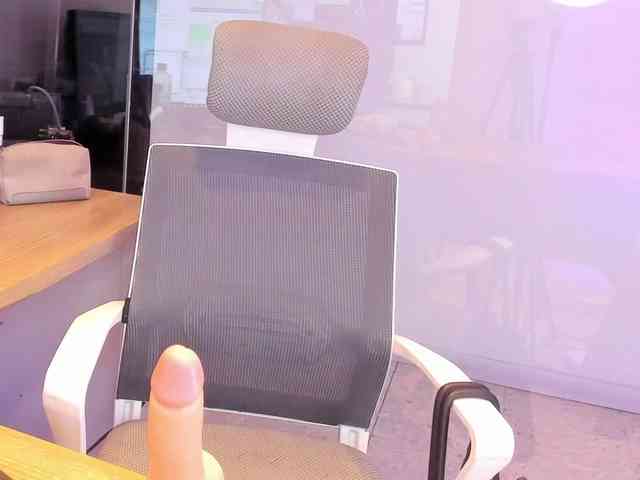 KimKaliifa webcam